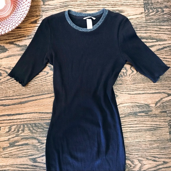 💙💙H&M Black Long Dress - Like New!! 🤘🏻 - Picture 3 of 5